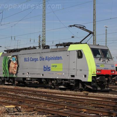 486 507 BLS à Basel (CH)